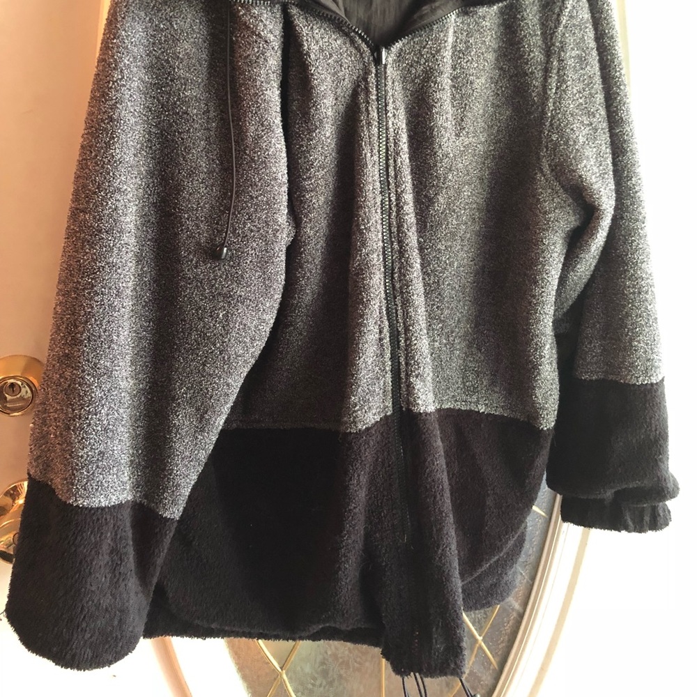 Reversible Jacket - image 4